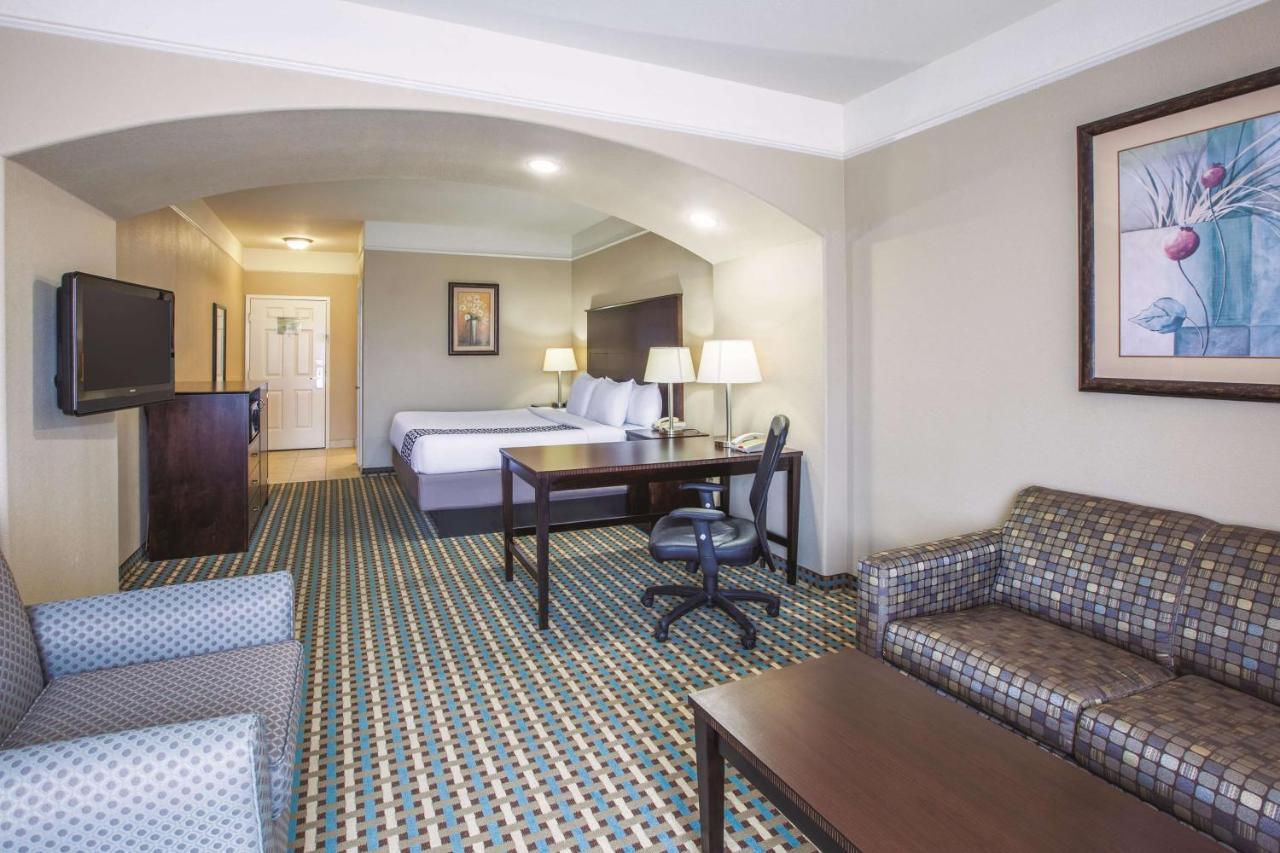 La Quinta By Wyndham Bay City Exterior foto