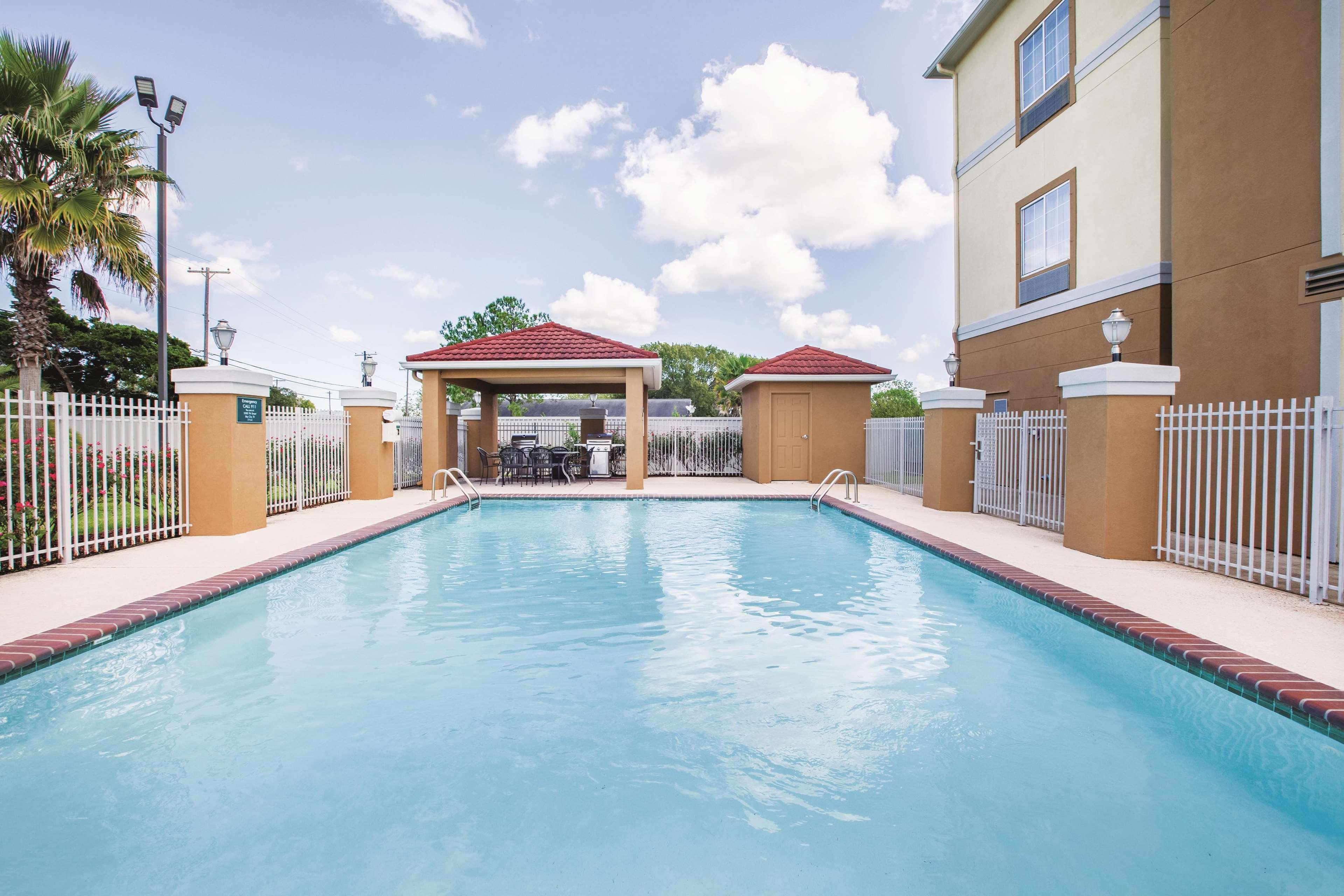 La Quinta By Wyndham Bay City Exterior foto